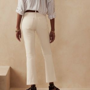 Banana Republic Bootcut Crop Denim in Ecru NWT